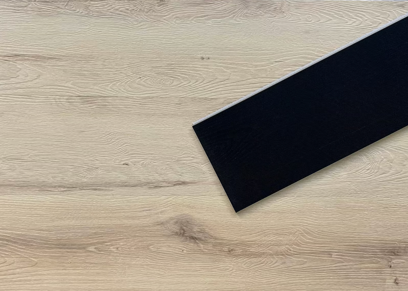 Klick-Vinylboden Breitdiele Eiche KURKUMA