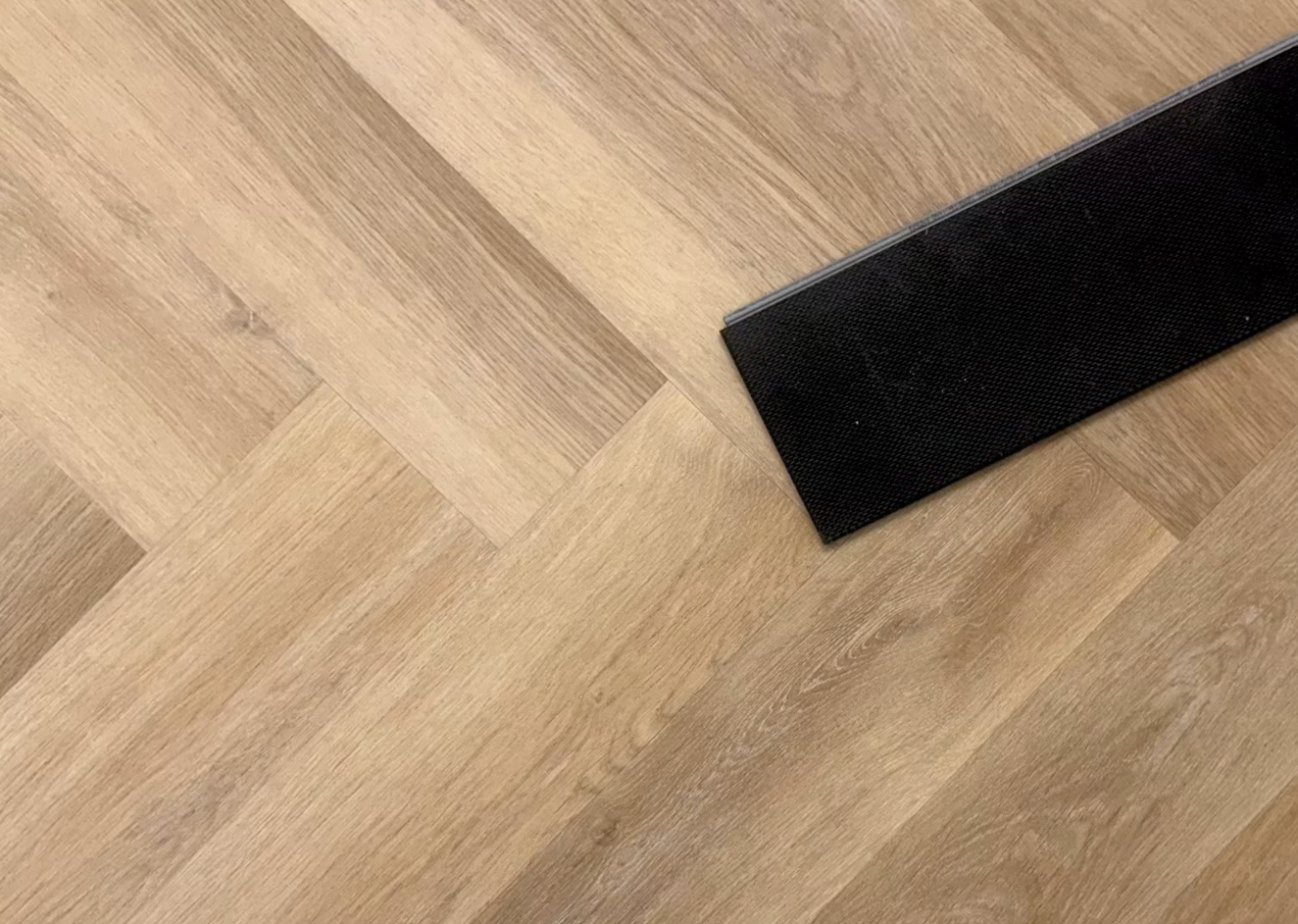 Klick-Vinylboden Fischgrät Eiche NATUR